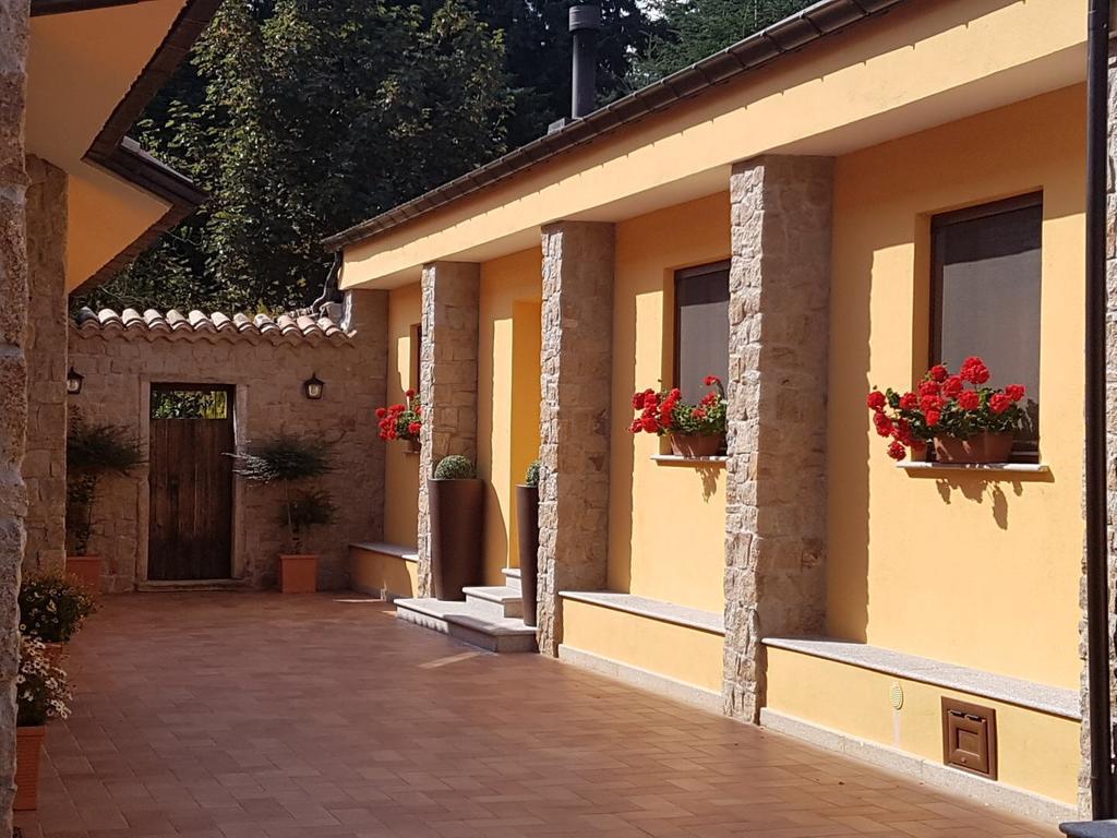 Agriturismo Macchia Di Tuono Hotell San Giovanni in Fiore Exteriör bild